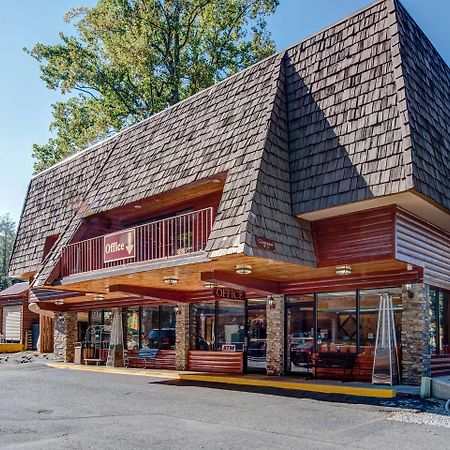 Quality Inn Creekside - Downtown Gatlinburg Esterno foto