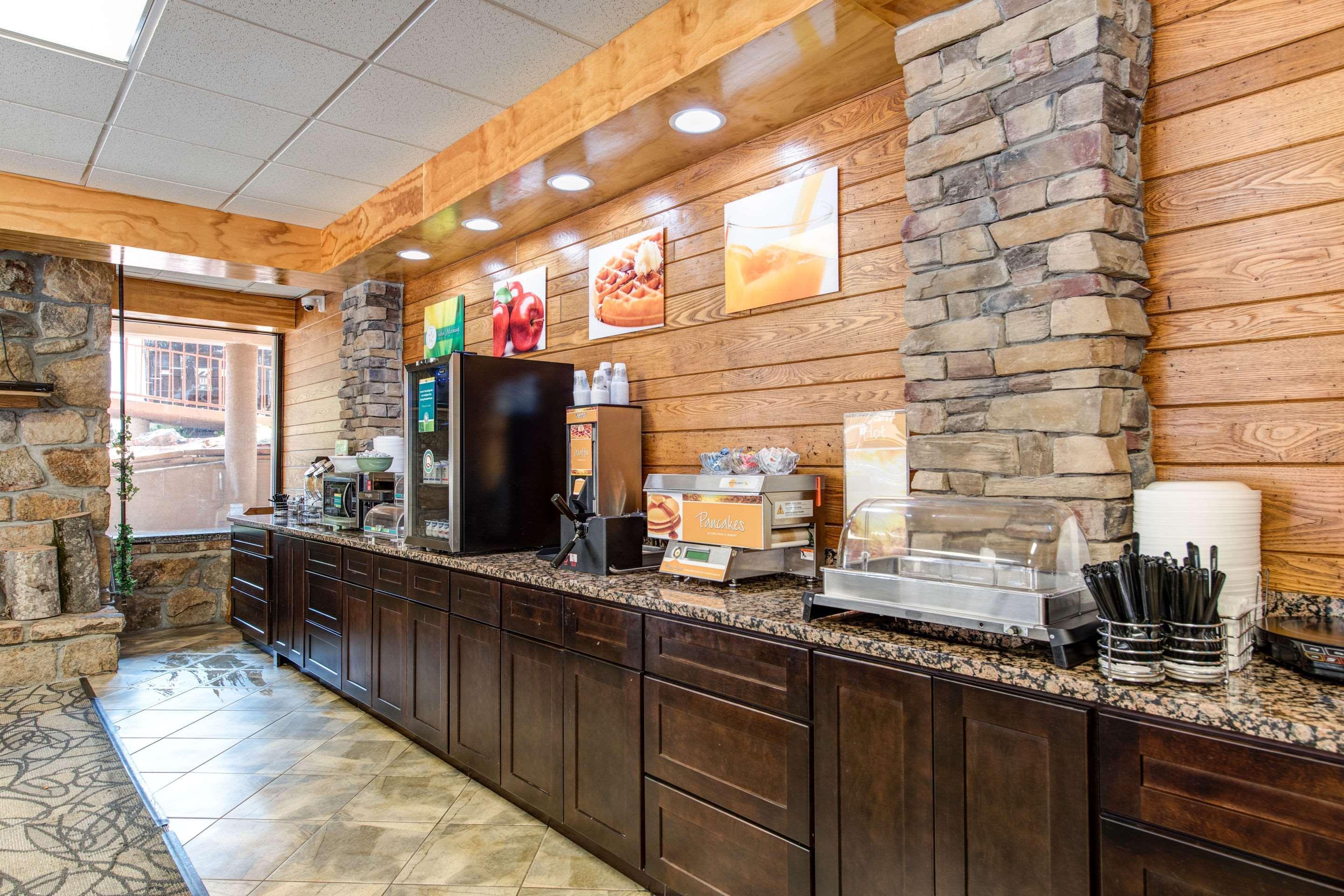 Quality Inn Creekside - Downtown Gatlinburg Esterno foto