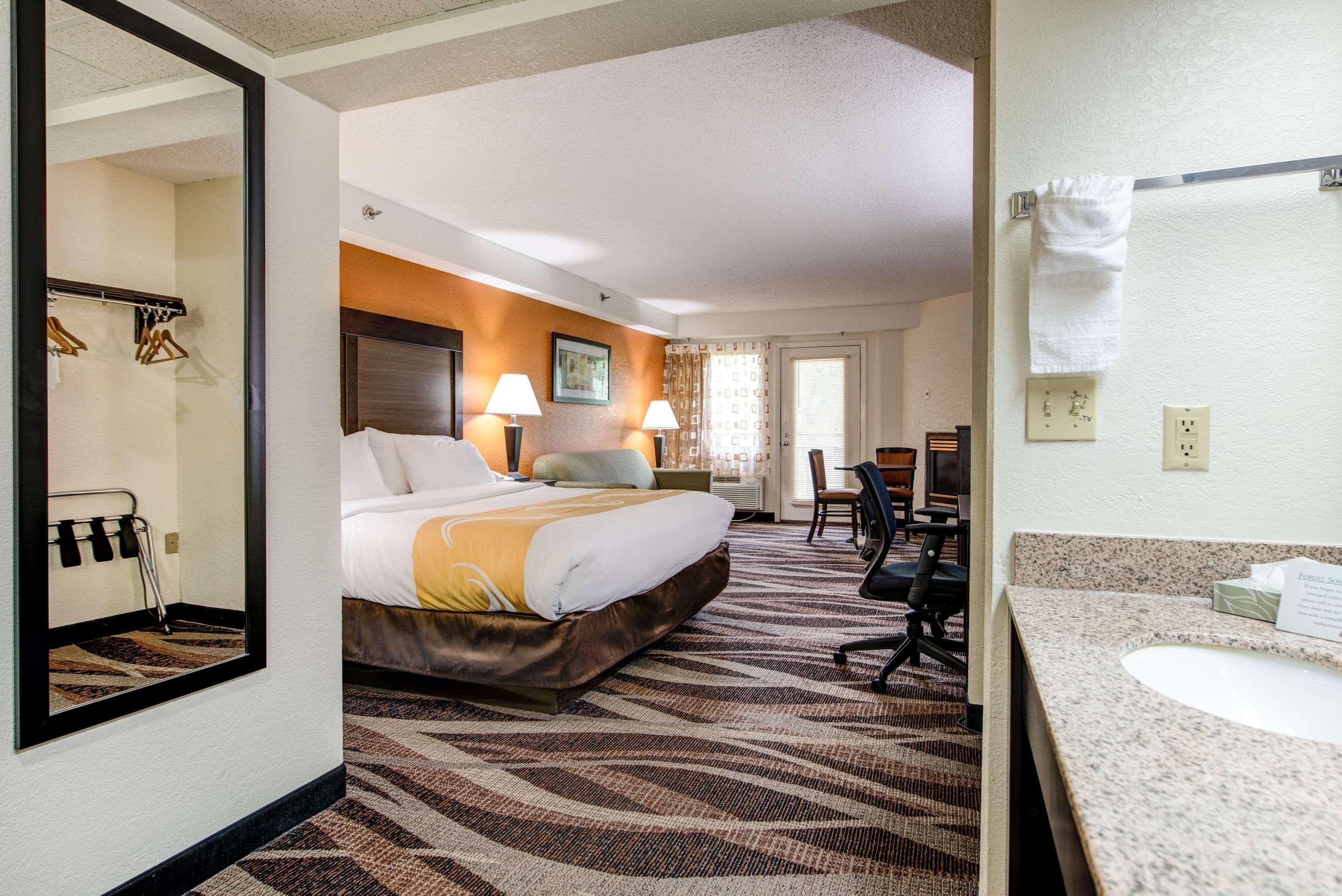 Quality Inn Creekside - Downtown Gatlinburg Esterno foto