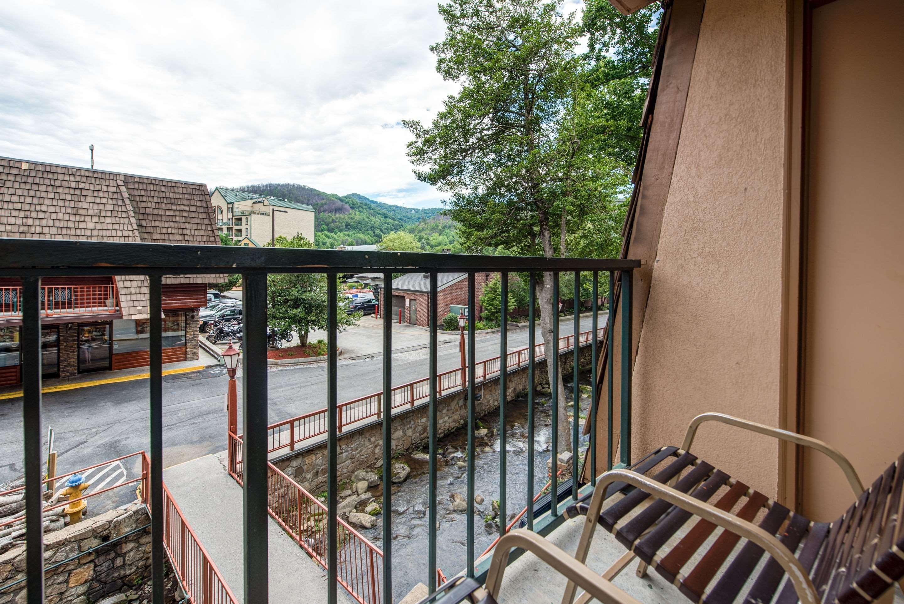 Quality Inn Creekside - Downtown Gatlinburg Esterno foto