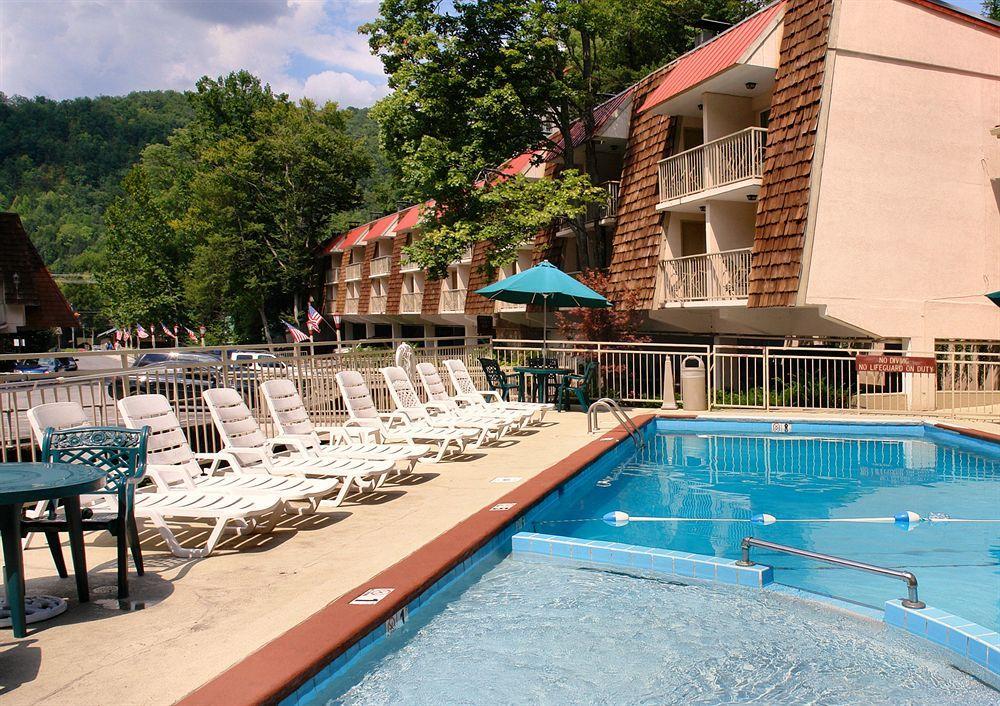 Quality Inn Creekside - Downtown Gatlinburg Esterno foto