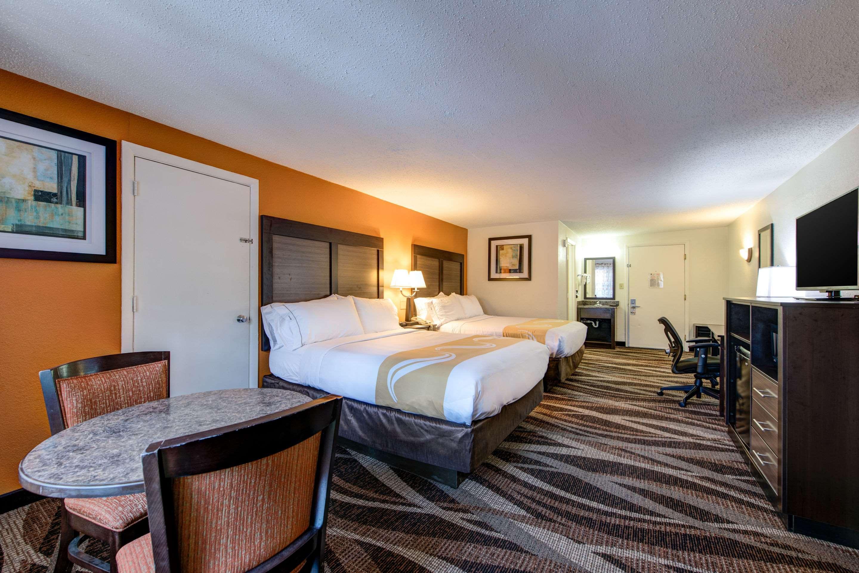 Quality Inn Creekside - Downtown Gatlinburg Esterno foto