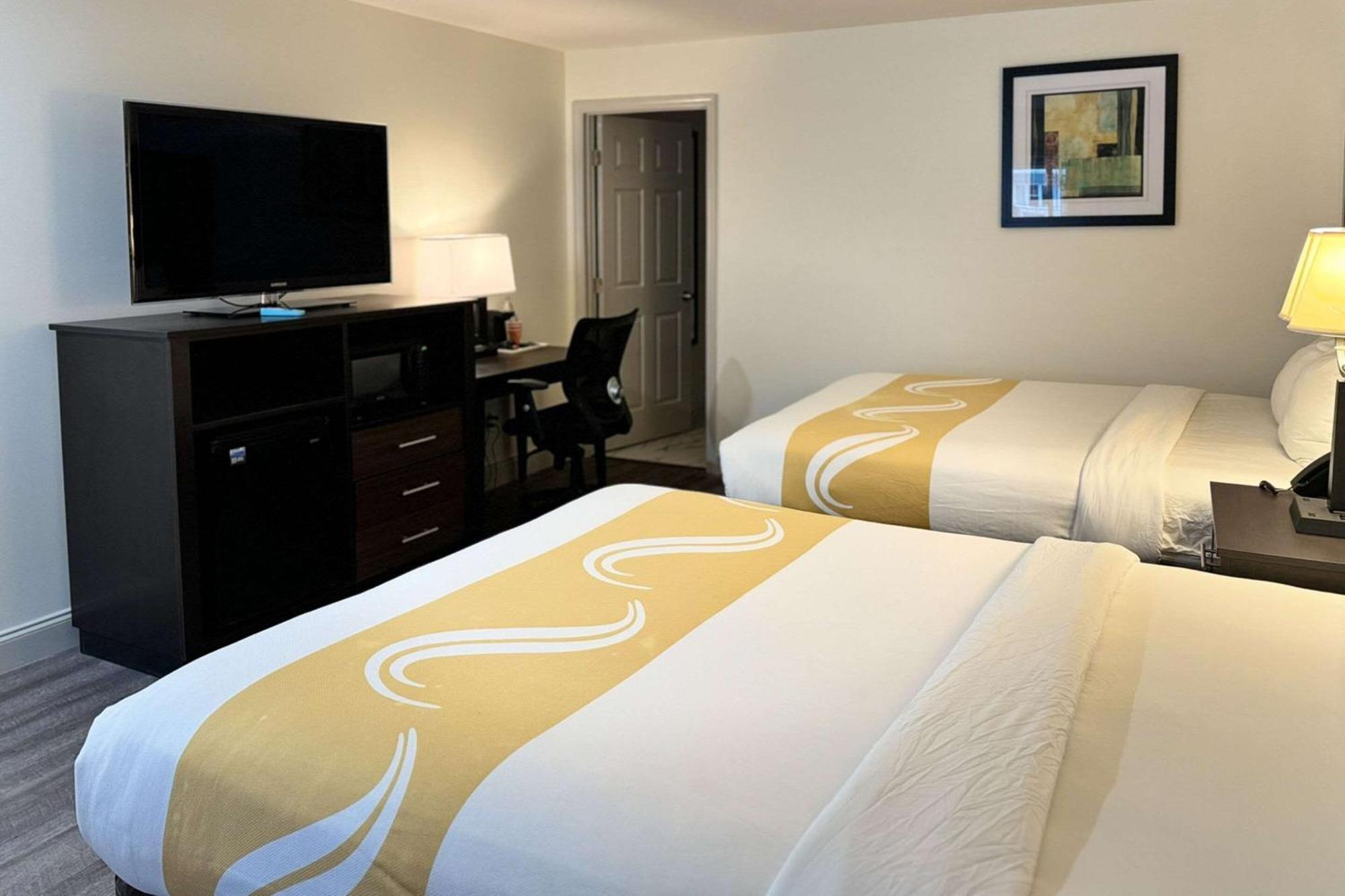 Quality Inn Creekside - Downtown Gatlinburg Esterno foto