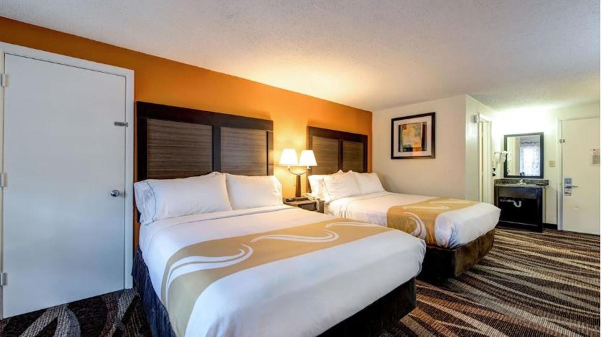 Quality Inn Creekside - Downtown Gatlinburg Esterno foto